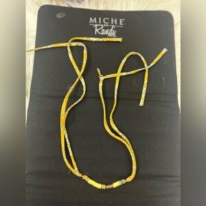 Allthemust candy necklace